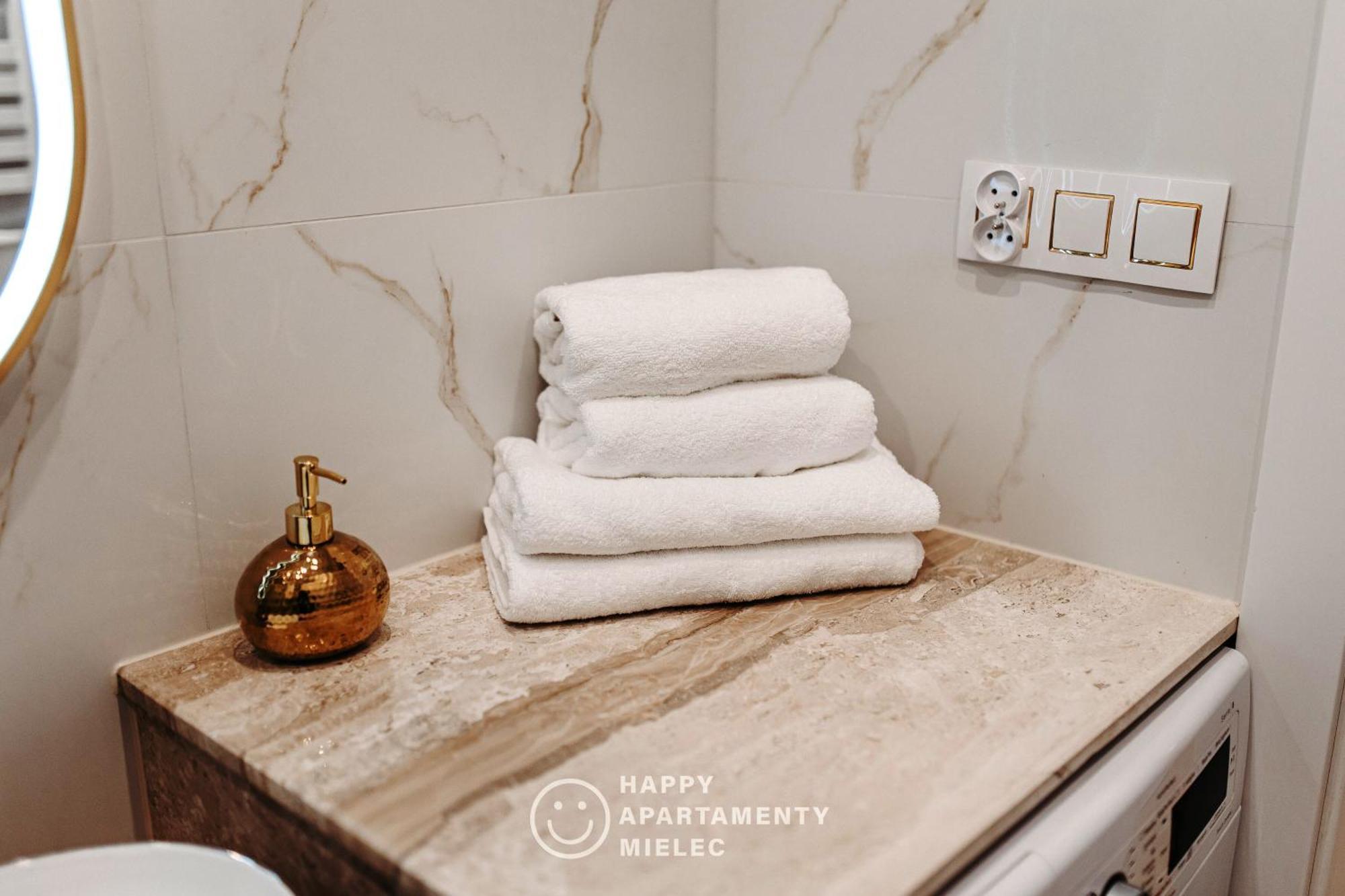 Happy Gold - Apartamentyhappy Pl Mielec Zewnętrze zdjęcie